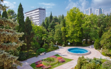 Территория - санаторий Фрунзе