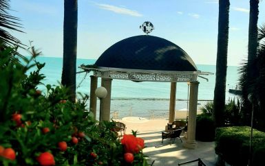 Пляж - санаторий Фрунзе